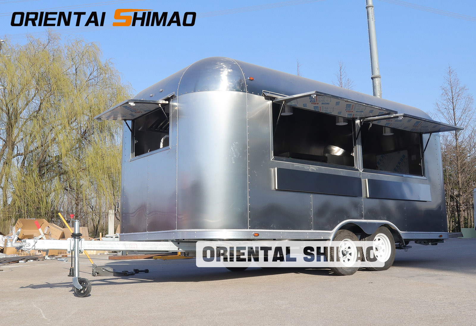 Luxus Industrial Breeze Food Truck